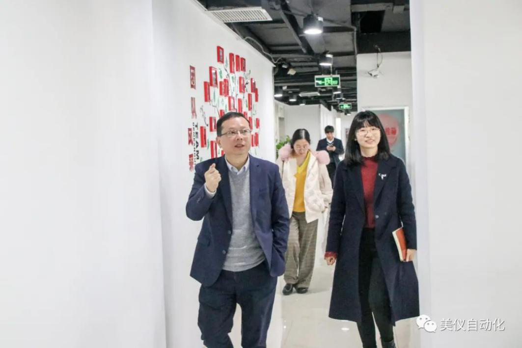 親商助企，連心結對，新區(qū)社發(fā)局領導走訪美控